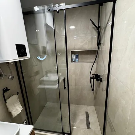 Dash, Korak Do Centra I Svih Bitnih Znamenitosti Sarajewo