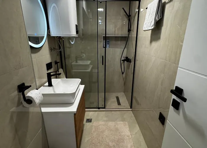 Dash, Korak Do Centra I Svih Bitnih Znamenitosti 塞拉耶佛